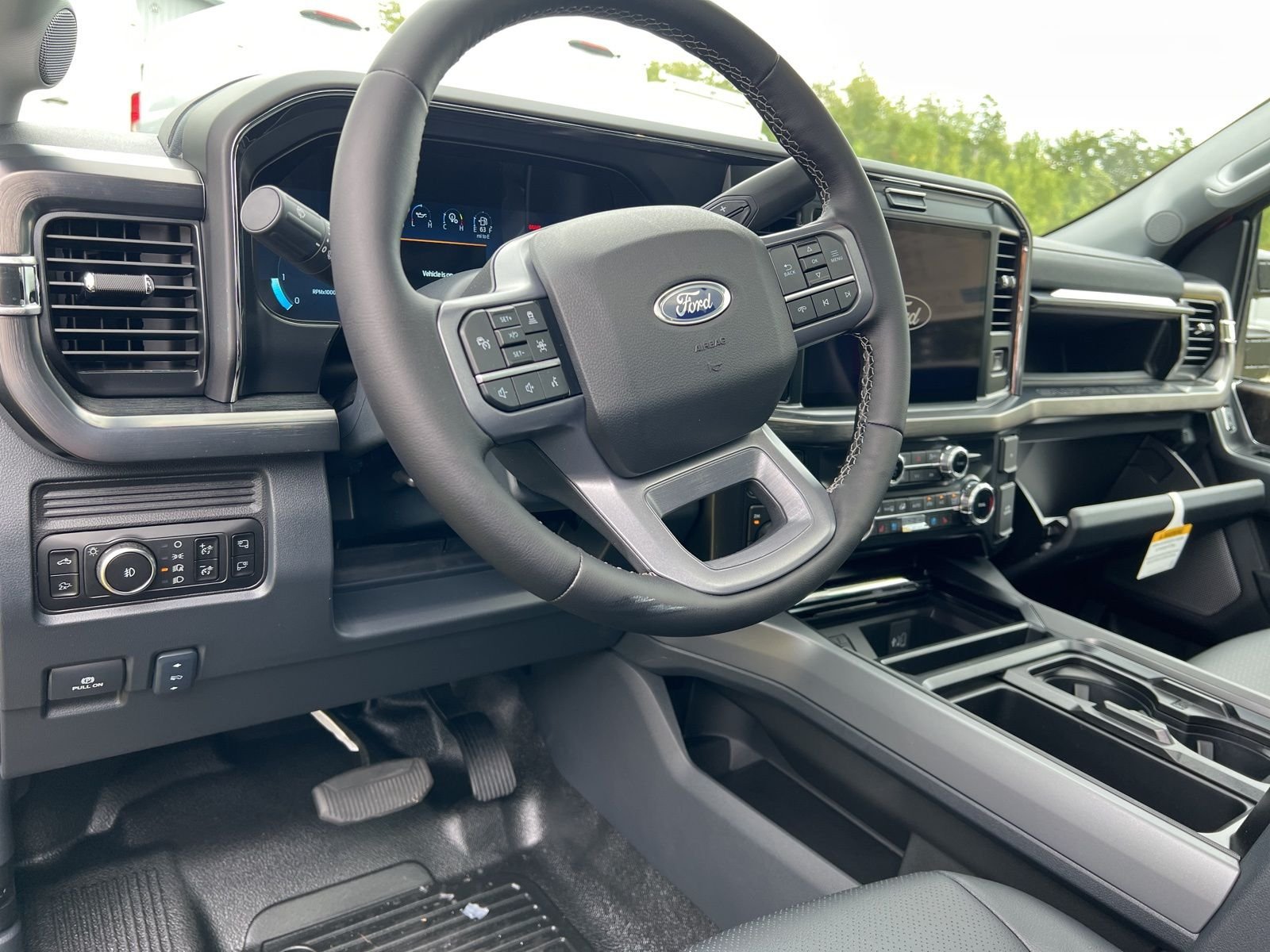 New 2026 Ruby Red Metallic Tinted Clearcoat Ford F-350® Lariat® image 20