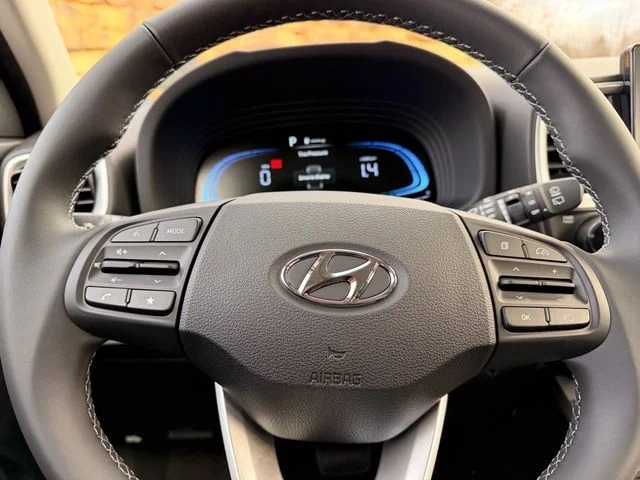 Used 2026 Silver Hyundai SEL image 18