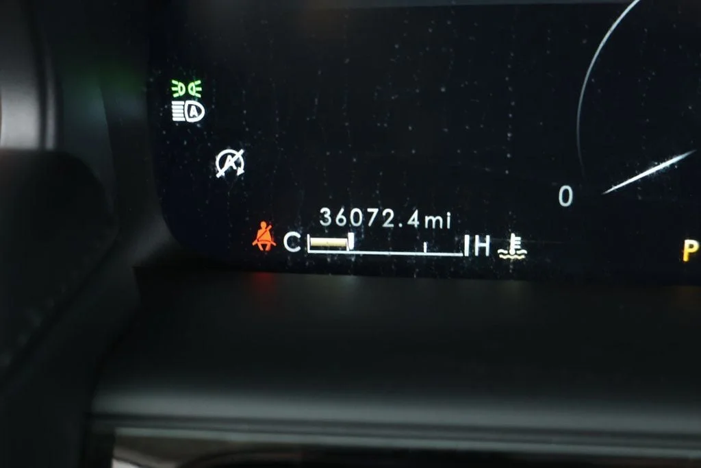 Used 2022 Gilded Green Metallic Clearcoat Lincoln Reserve AWD with Co-Pilot360 1.0 Plus Package & 20in Wheels image 13