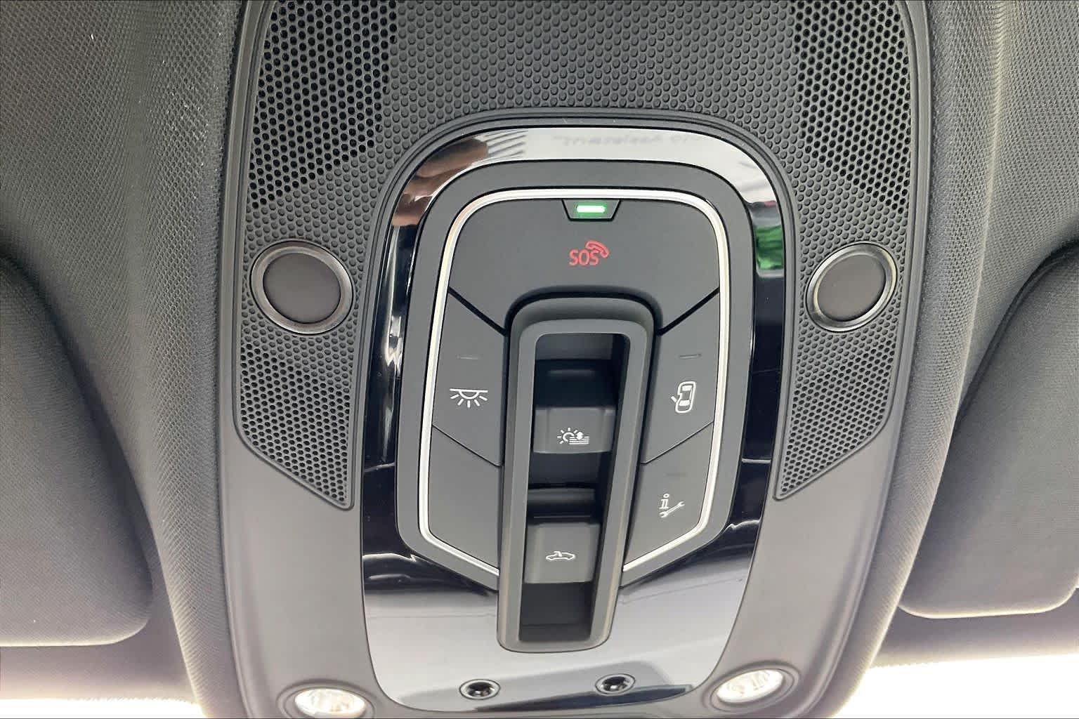 Used 2026 Daytona Gray Pearl Effect Audi Premium Plus image 34