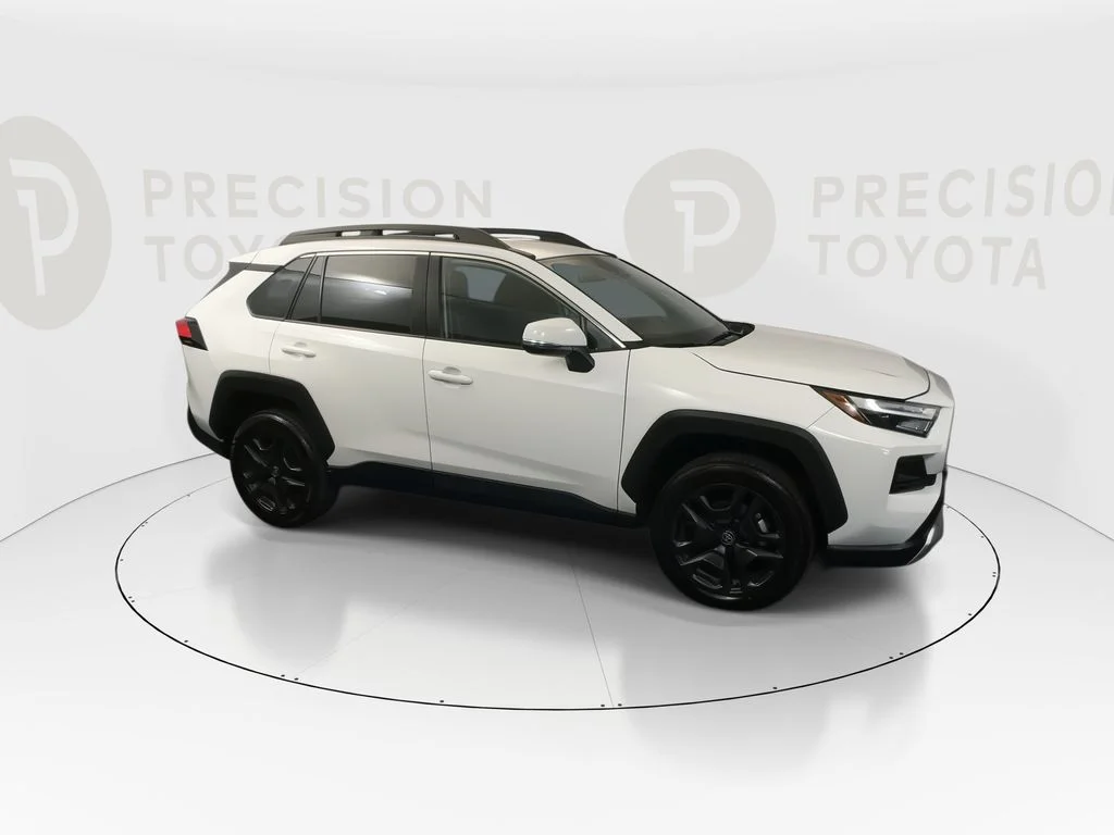 Used 2024 Ice Cap Toyota Adventure image 2
