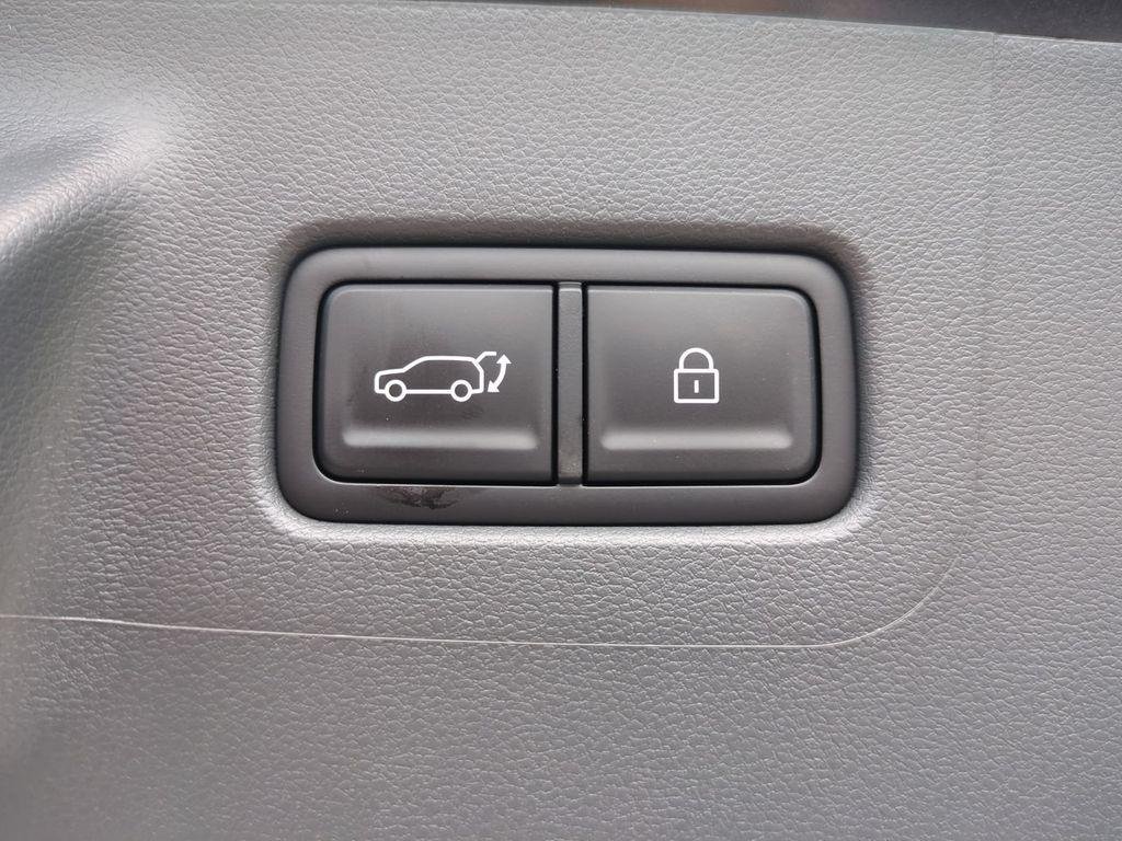 New 2026 Black Hyundai Limited image 15