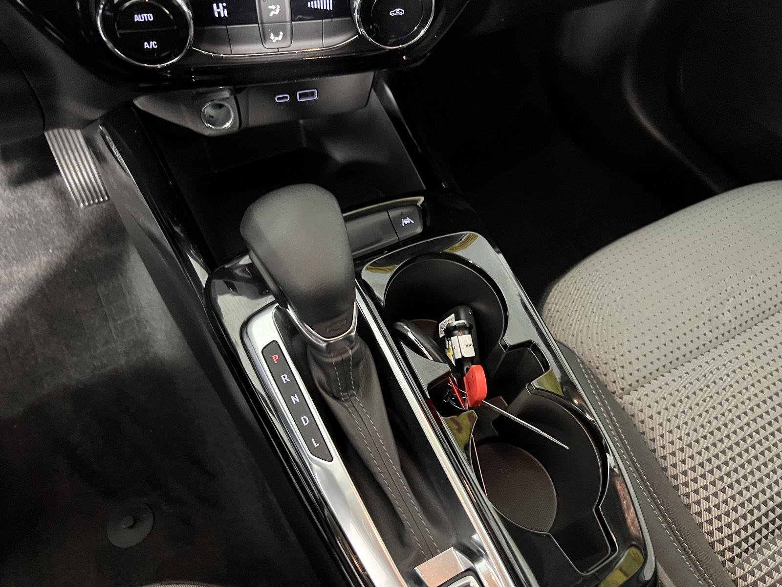 Used 2025 Marina Blue Metallic Chevrolet LT image 19