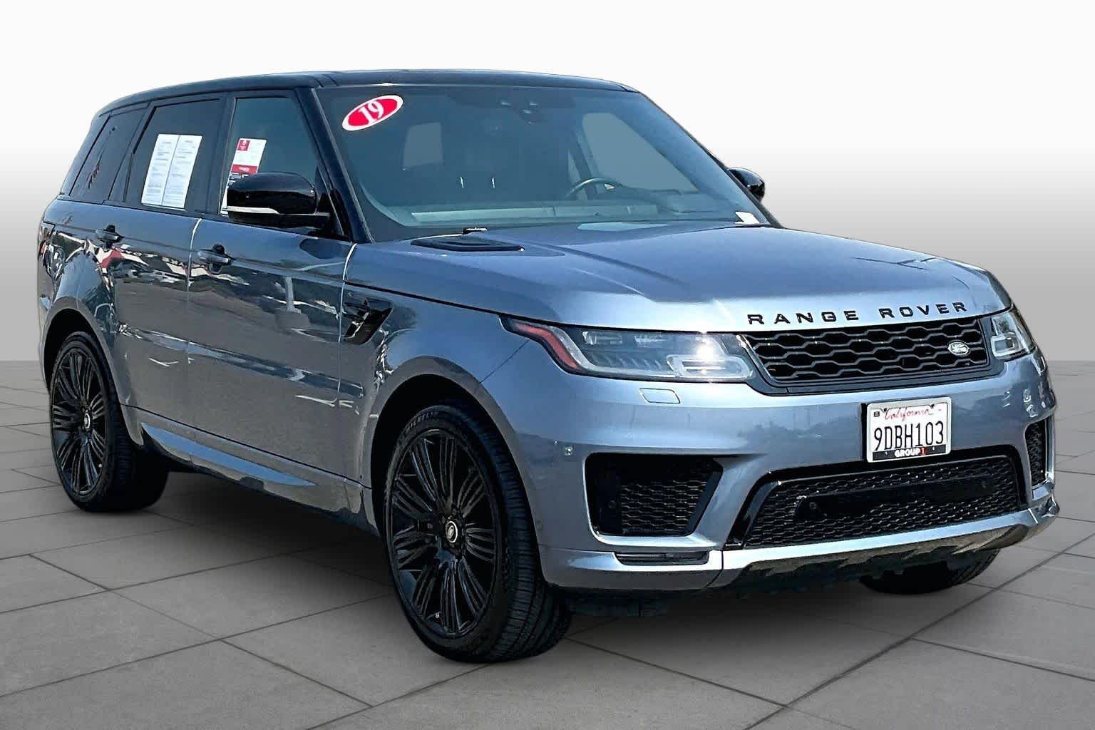 Used 2019 Byron Blue Metallic Land Rover HSE Dynamic image 2