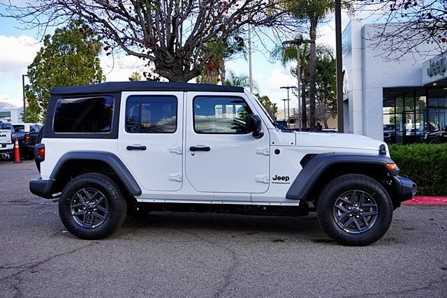 New 2026 Bright White Clear-Coat Exterior Paint Jeep Sport S image 7