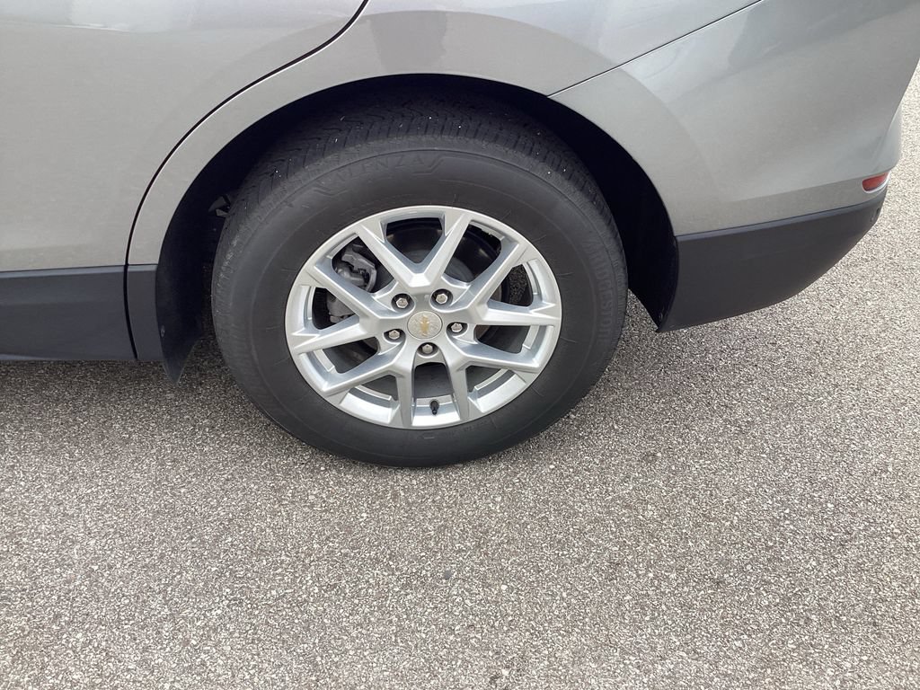 Used 2024 Sterling Gray Metallic Chevrolet LT image 21