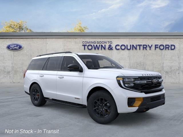New 2025 Star White Metallic Tri-Coat Ford Tremor image 19