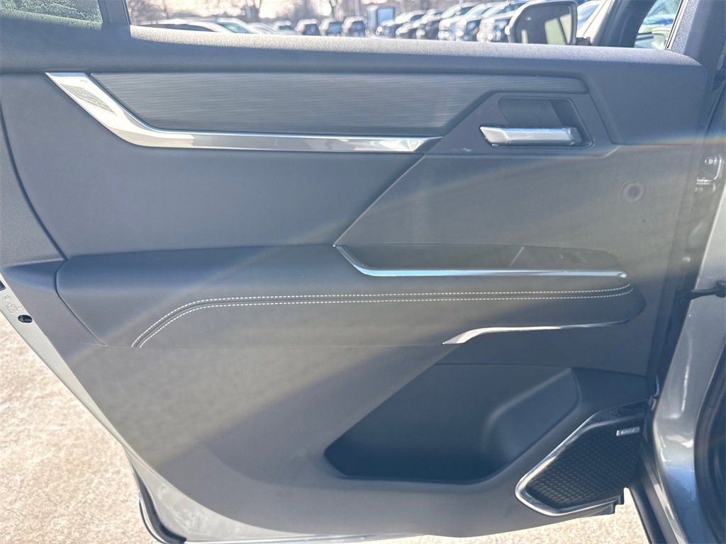 2026 GMC ACADIA - Image 31