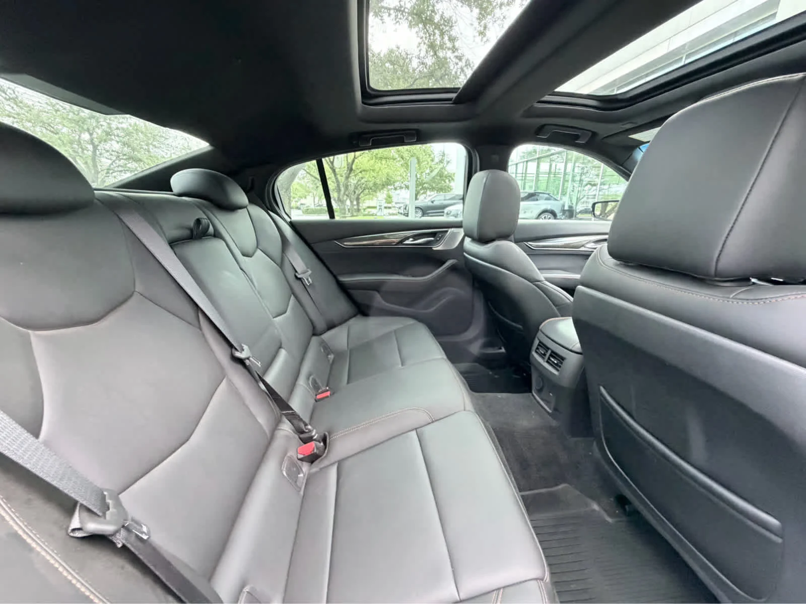 Certified Used 2022 Black Raven Cadillac V-Series image 32