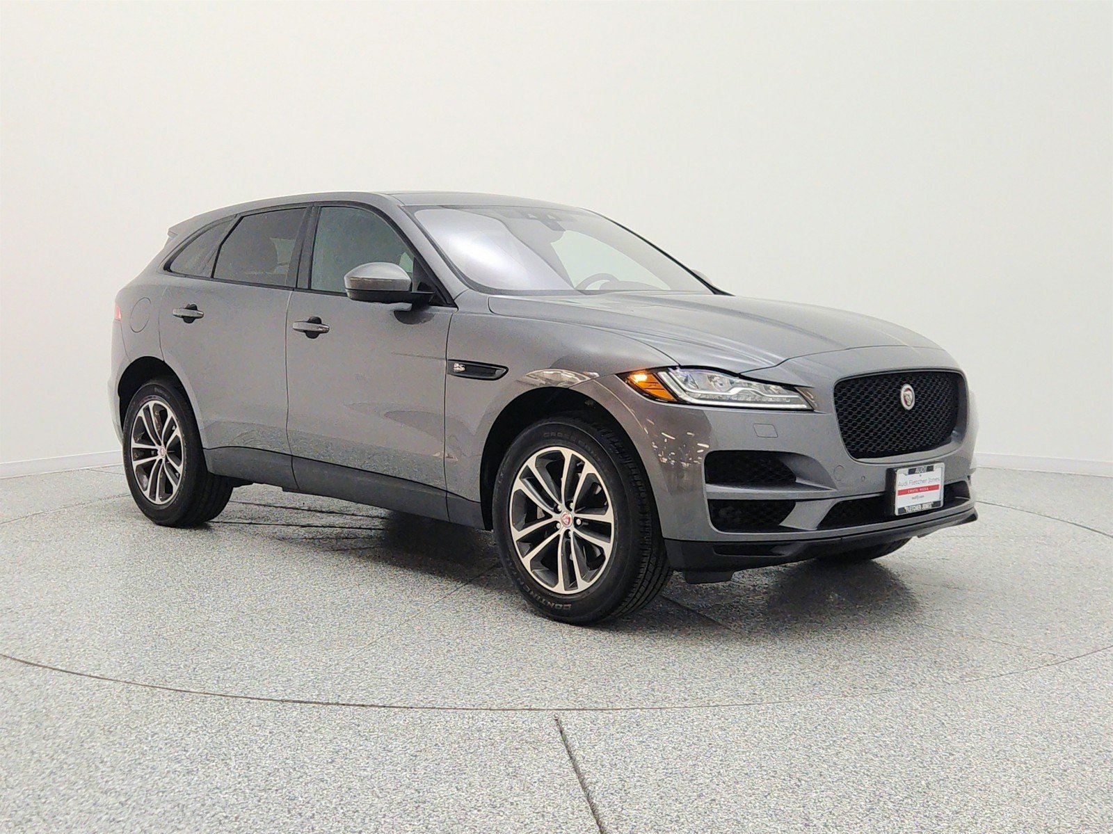 Used 2018 Corris Grey Metallic Jaguar 25t Prestige AWD image 3