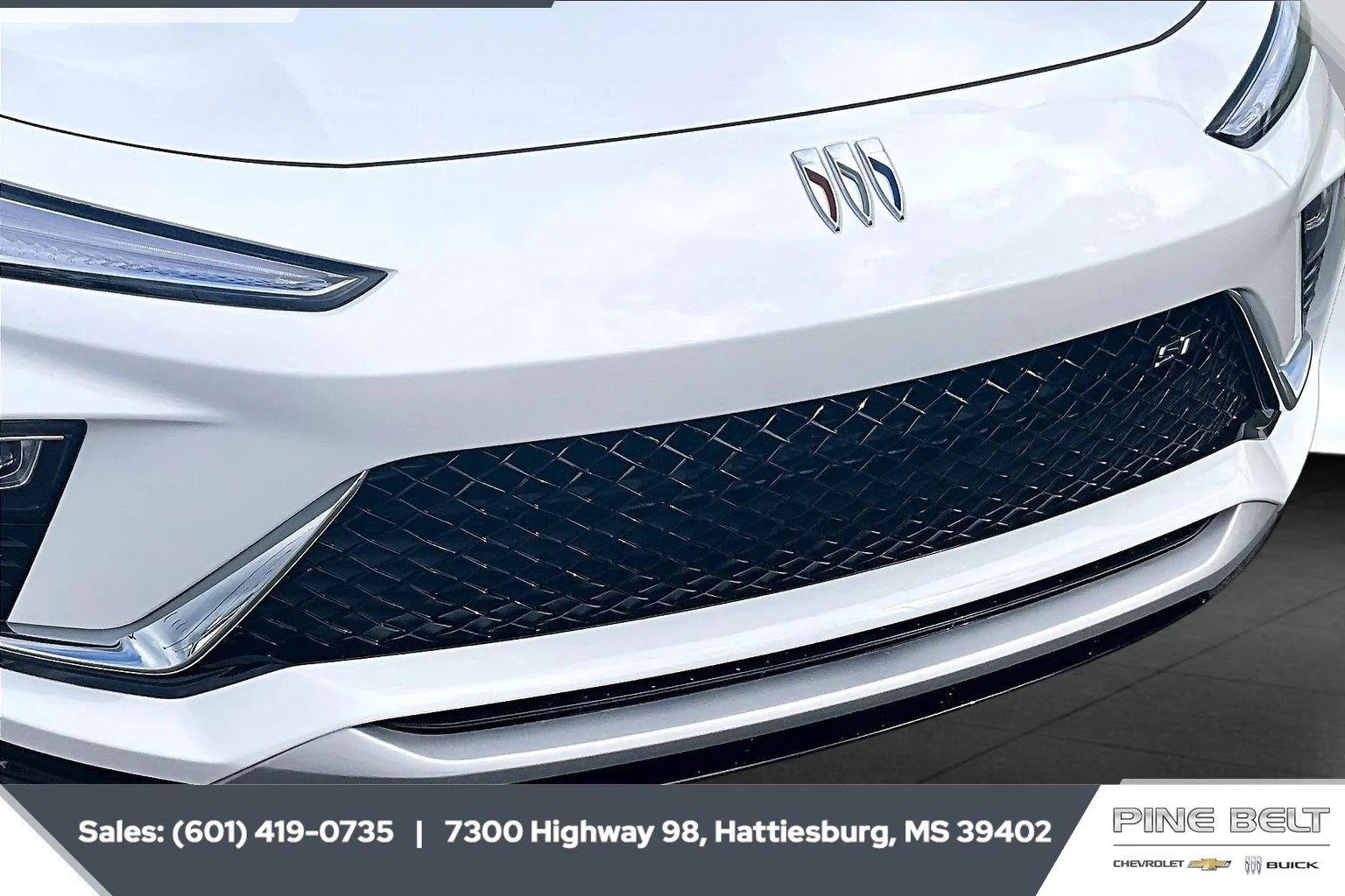 New 2026 Summit White Buick Sport Touring image 22