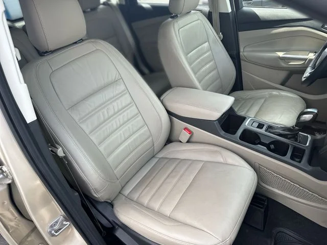 Used 2018 Gold Ford SEL image 27