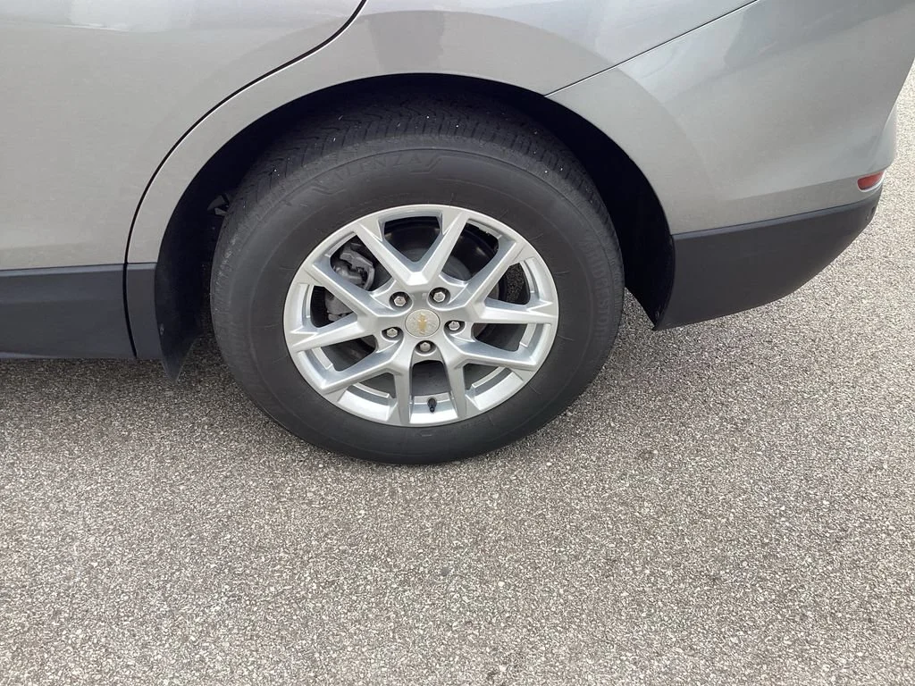 Used 2024 Sterling Gray Metallic Chevrolet LT image 21