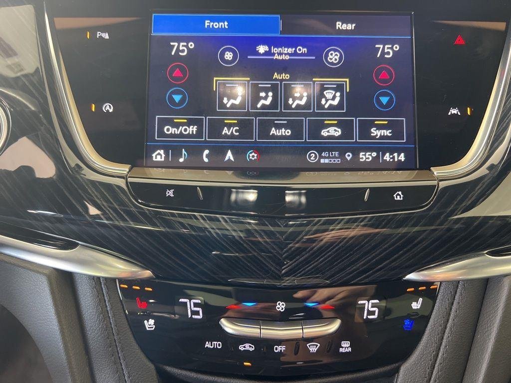 Used 2025 Silver Metallic Cadillac Premium Luxury image 17