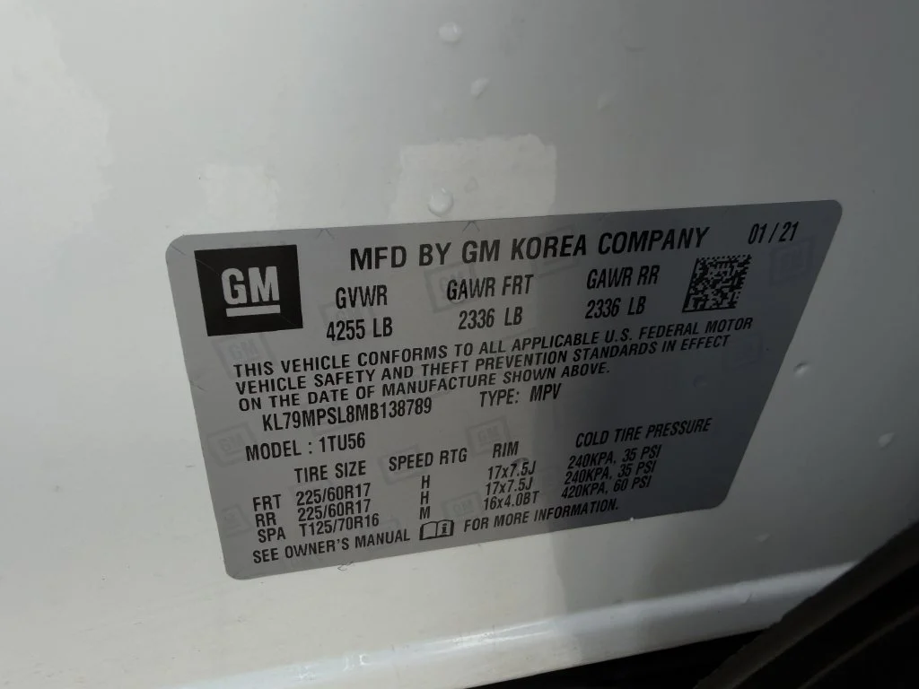 Used 2021 White Chevrolet LT image 27