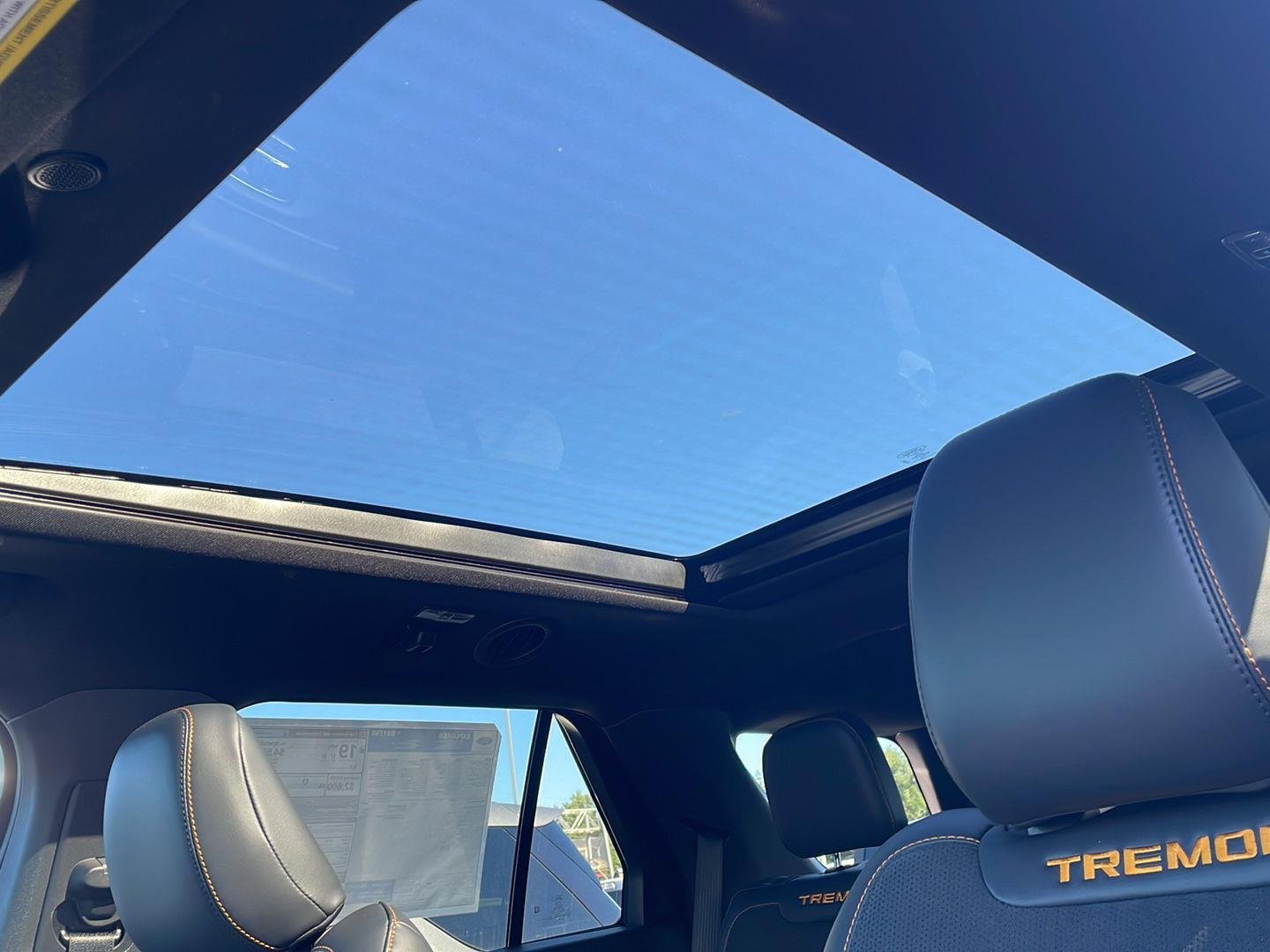 New 2026 Agate Black Metallic Ford Tremor® image 11