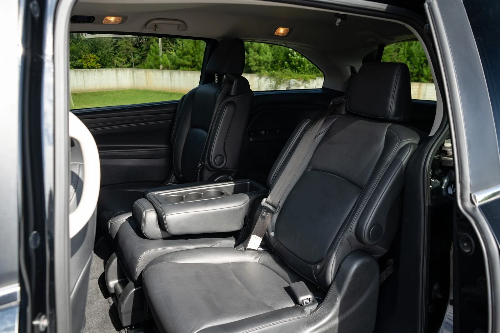 Used 2025 Black Honda EX-L image 19