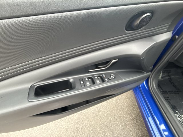 Certified Used 2025 Blue Hyundai SEL Sport image 13