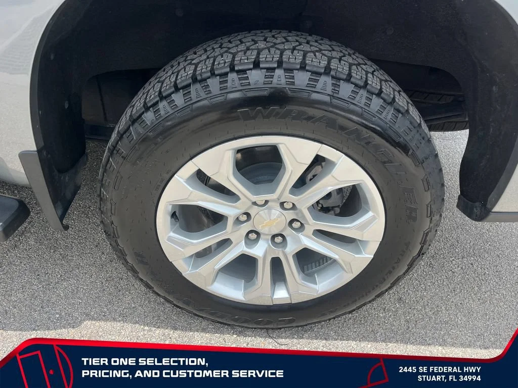Used 2024 Sterling Gray Metallic Chevrolet LTZ image 9