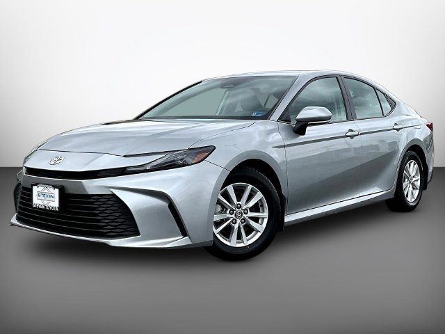 Used 2025 Silver Toyota LE image 3