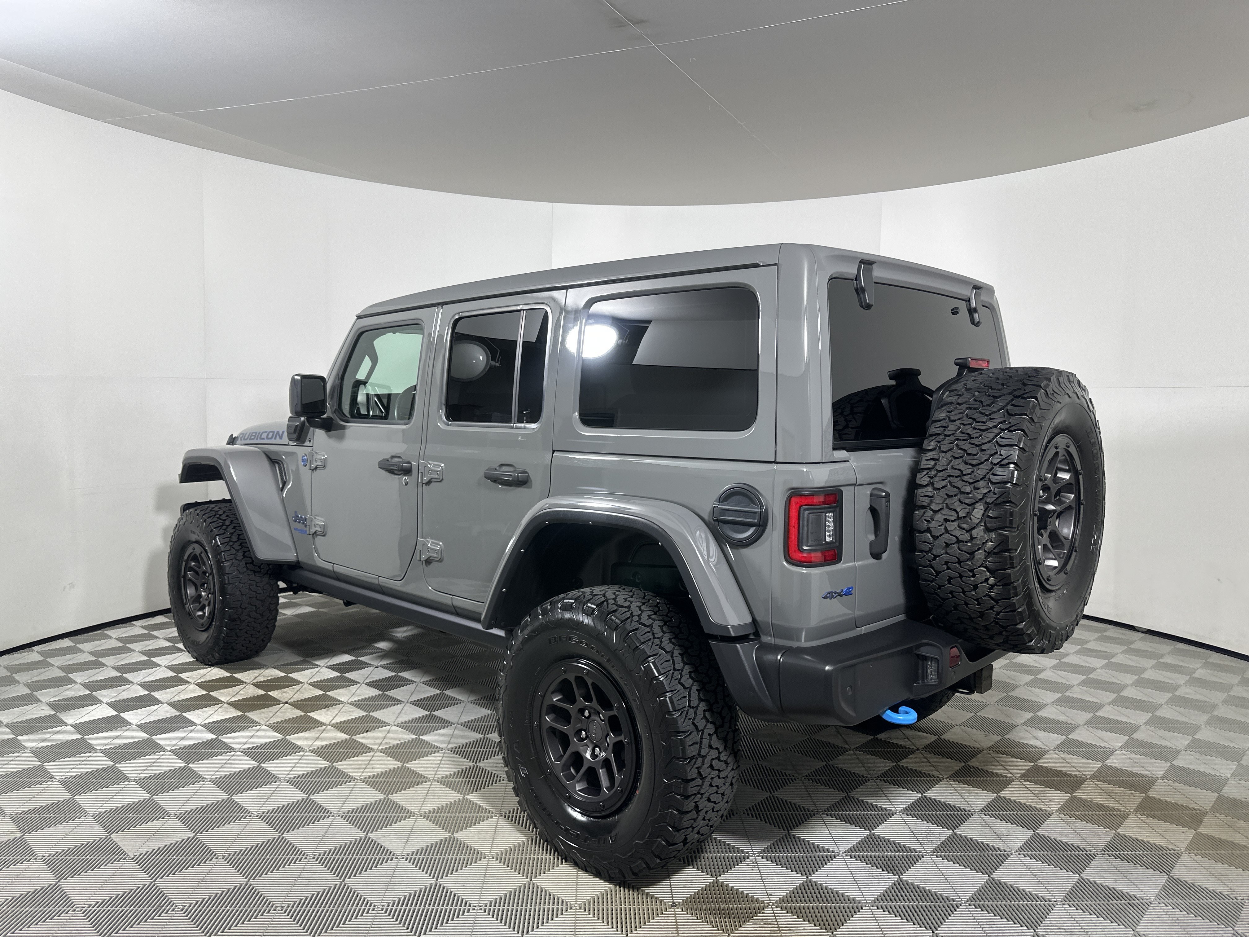 Certified Used 2022 Sting-Gray Clearcoat Jeep Unlimited Rubicon image 5