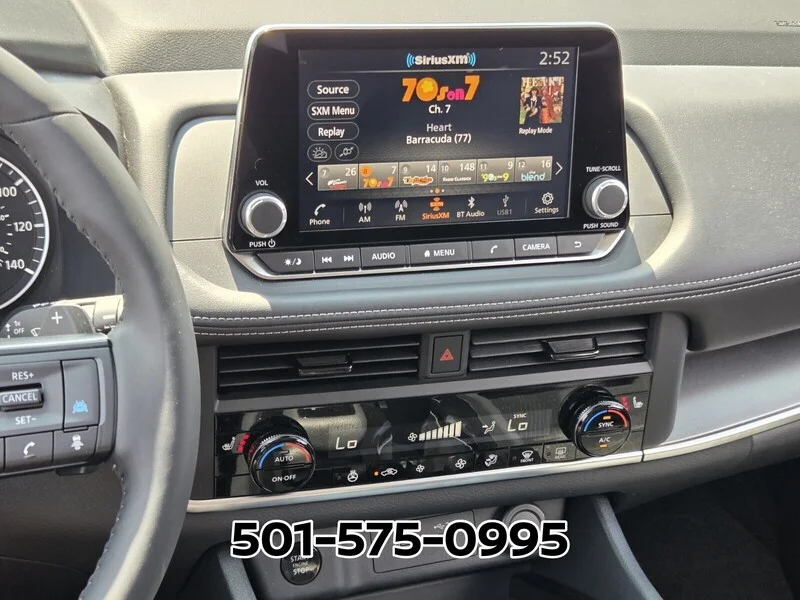 Used 2026 BLACK NISSAN 2026.5 FWD SV image 23