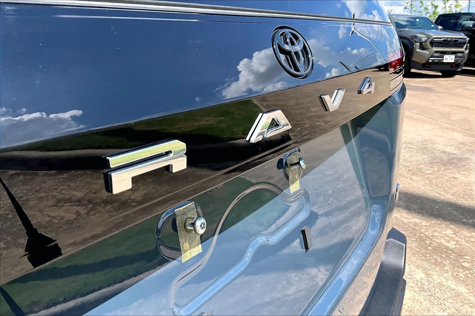 Used 2026 Storm Cloud Toyota LE image 31