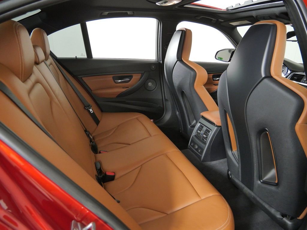 Used 2018 Sakhir Orange II Metallic BMW Base image 26