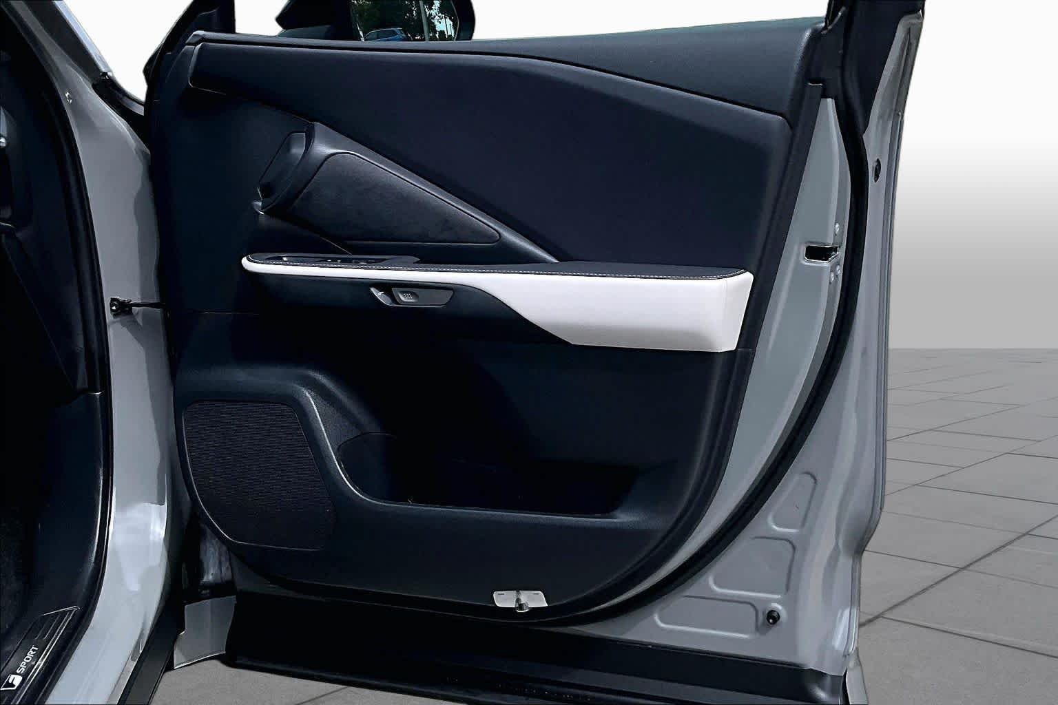 Used 2025 Incognito Lexus F SPORT Premium image 27