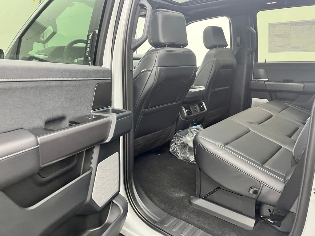 New 2026 White Ford Lariat image 39