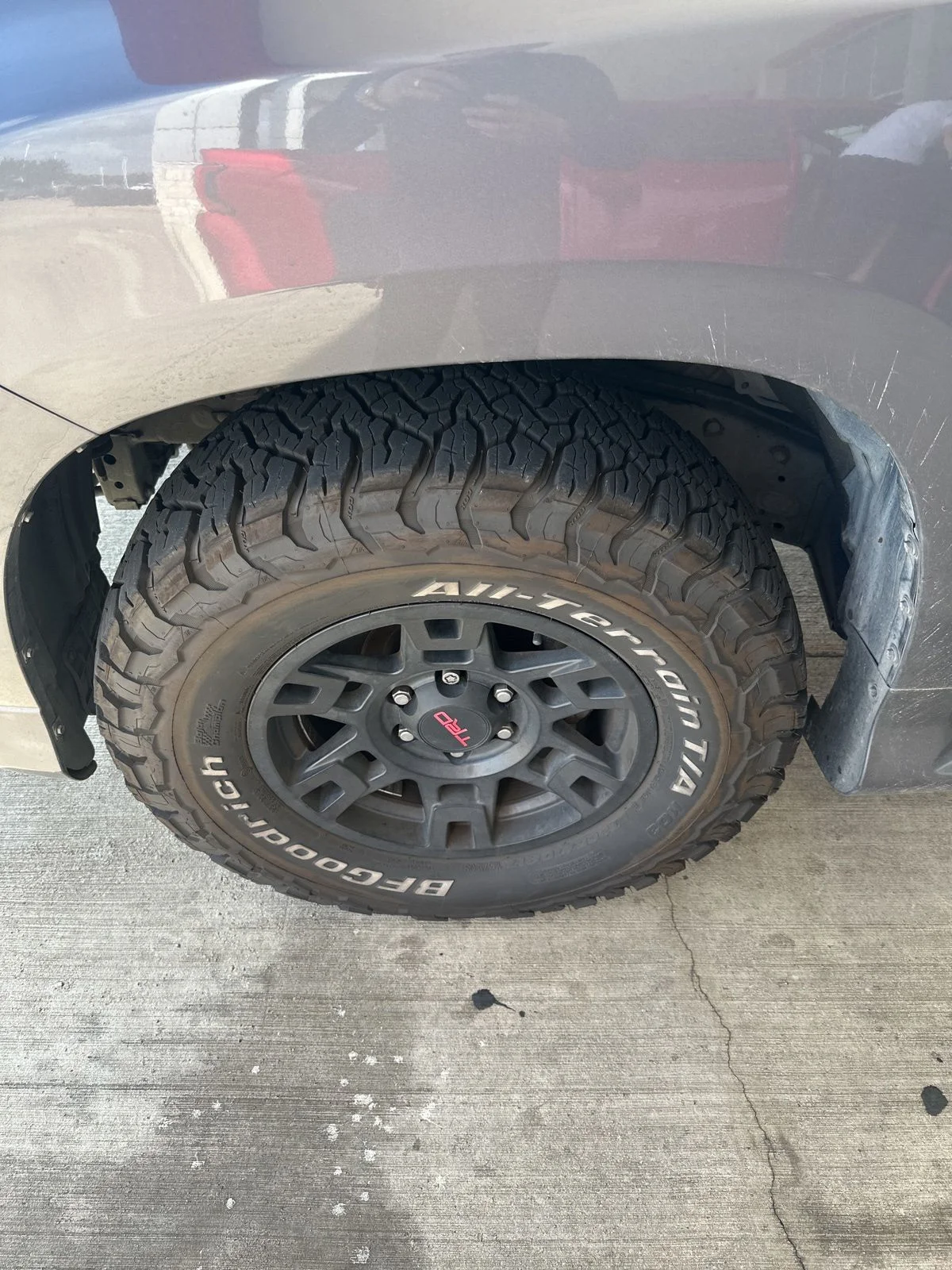 Used 2015 Gray Lexus 460 image 2