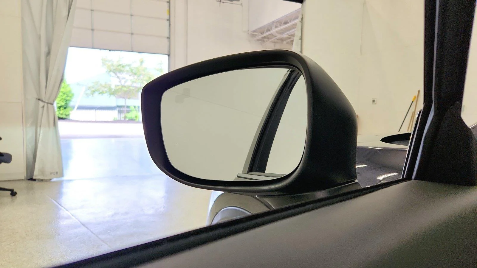 Used 2021 Jet Black Mica Mazda Grand Touring image 22