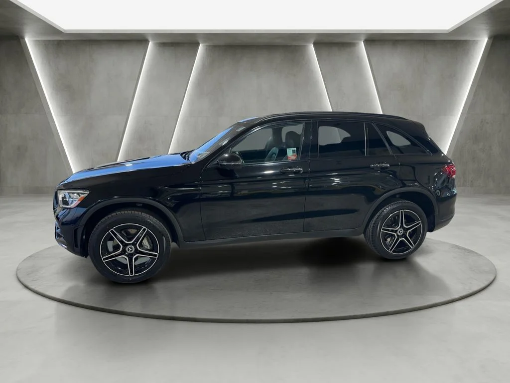 2022 Mercedes-Benz GLC GLC300 - Photo 4