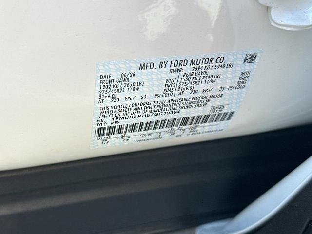 New 2026 Star White Metallic Tri-Coat Ford ST-Line image 28