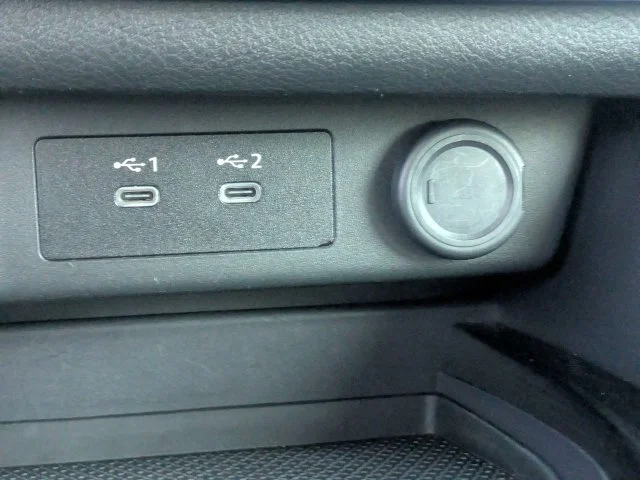 Used 2024 Gray Nissan S image 19