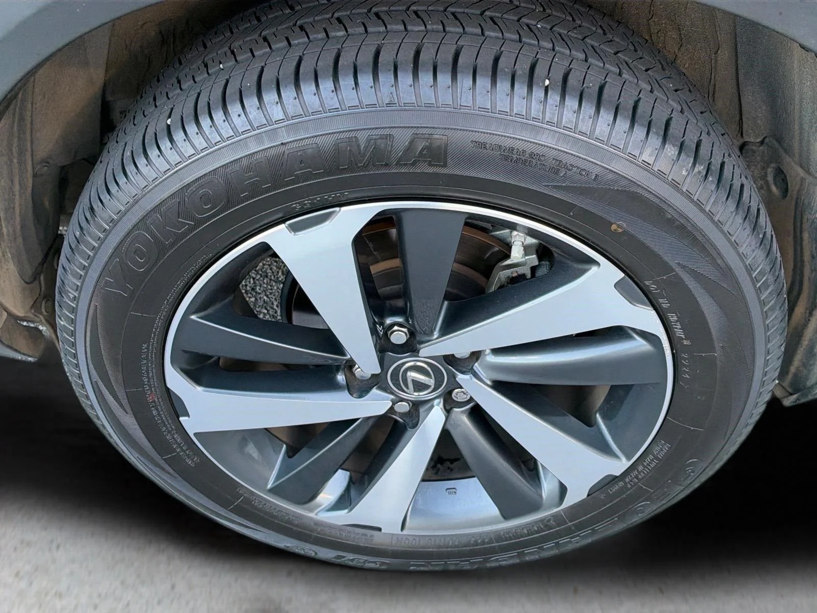 Used 2021  LEXUS  image 13