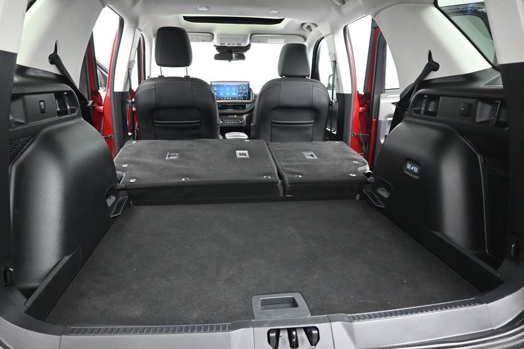 Certified Used 2025 Red Ford Big Bend image 24
