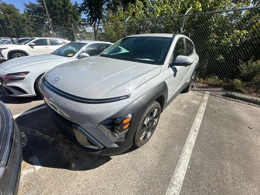 Used 2025 Gray Hyundai SEL image 2