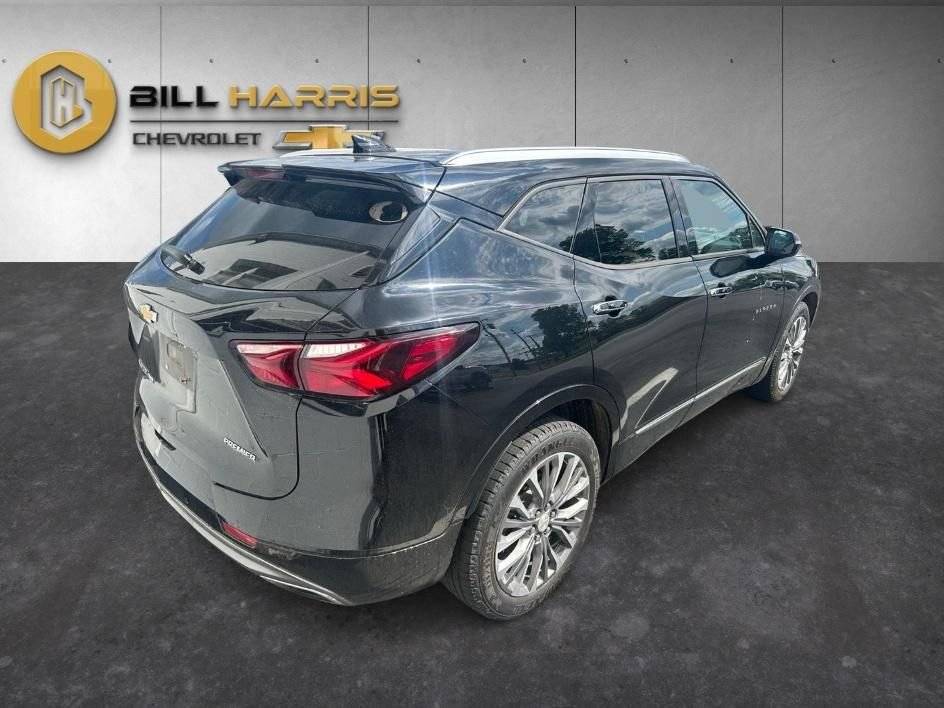 Used 2020 Black Chevrolet Premier image 5