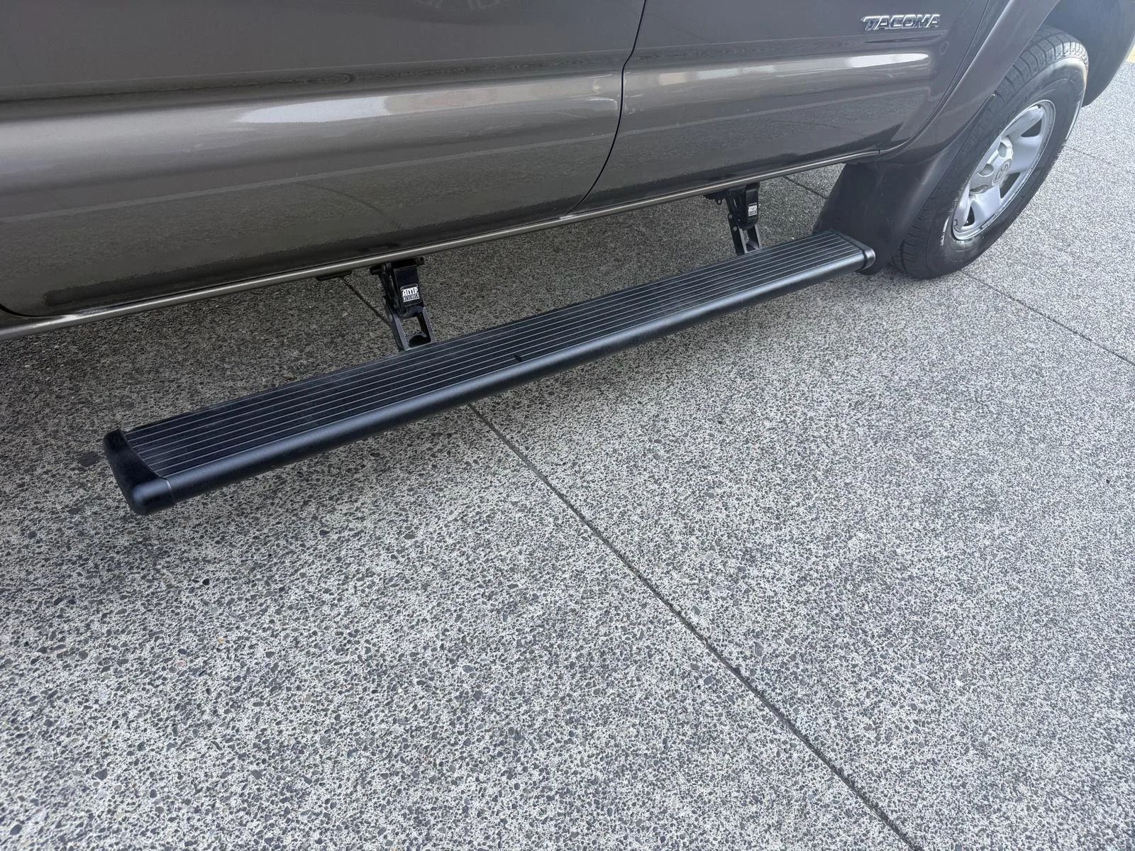 Used 2014 Pyrite Mica Toyota PreRunner image 19