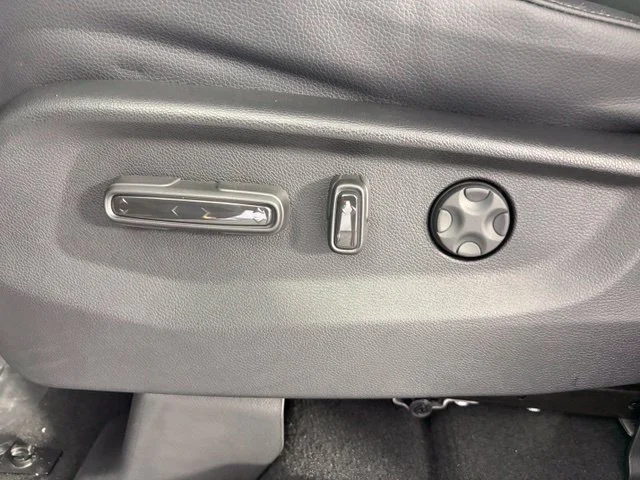 New 2027 Platinum White Pearl Honda EX-L image 19