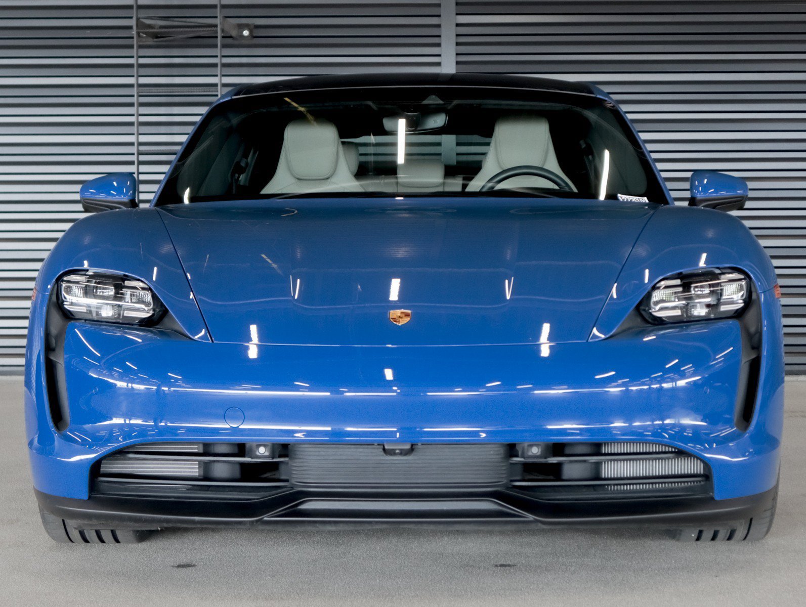 Certified Used 2023 Neptune Blue Porsche  image 8