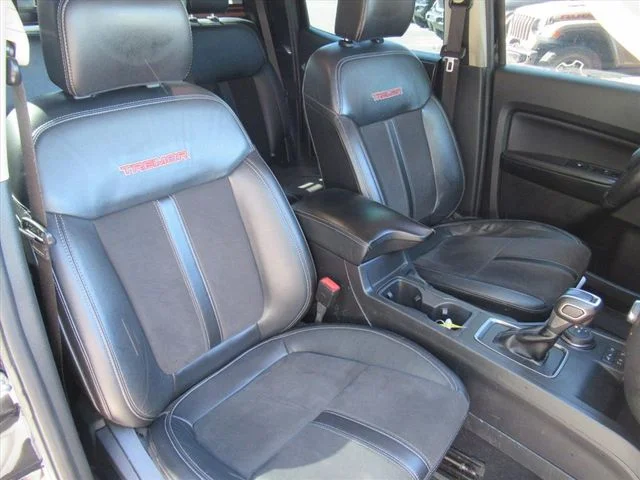 Used 2022 Black Ford Lariat image 11