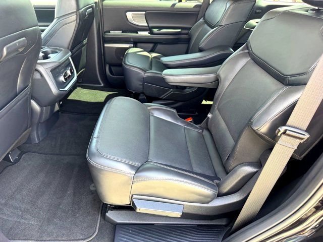 Used 2025 Black Ford Platinum image 19