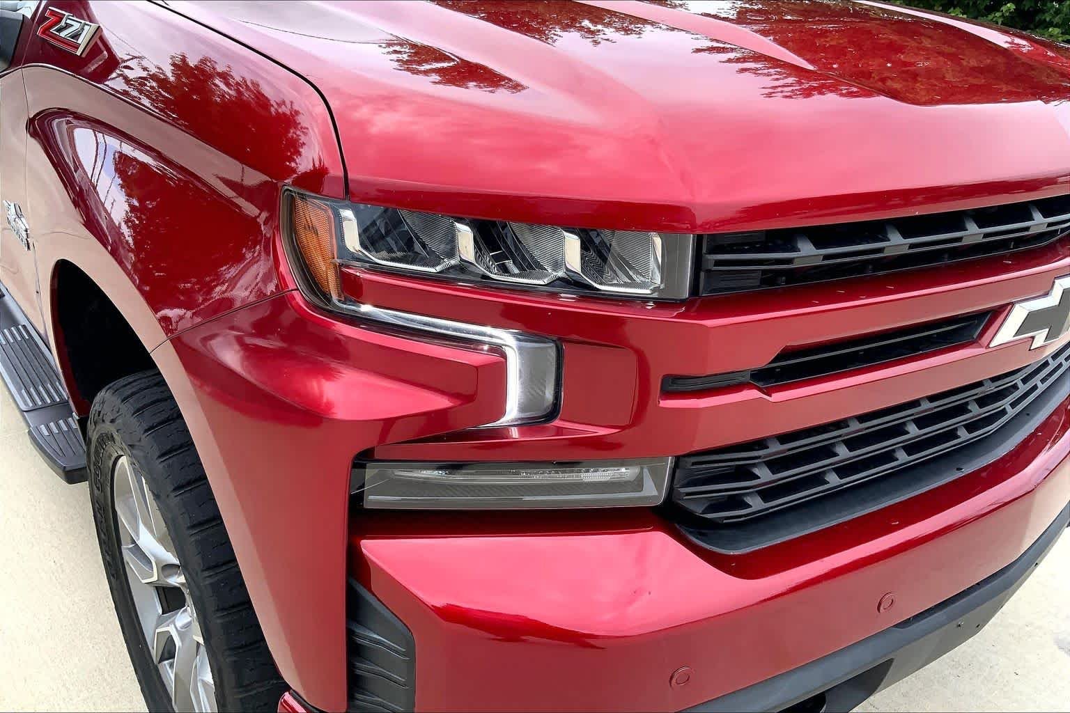 Used 2021 Cherry Red Tintcoat Chevrolet RST image 27