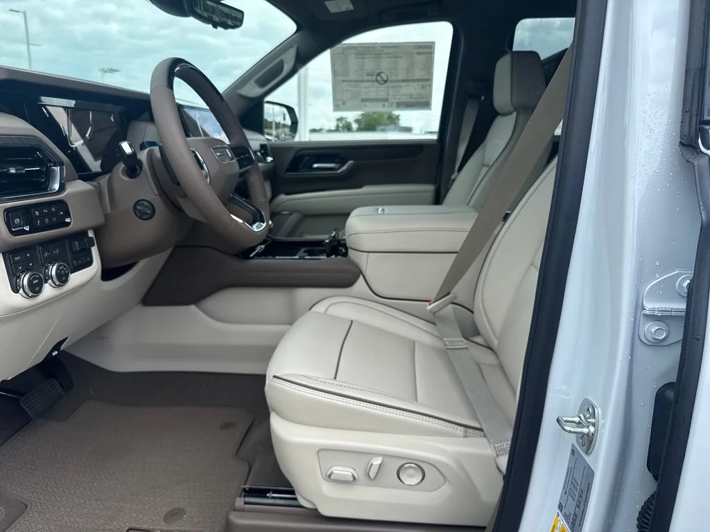 New 2026 Glacier White Tricoat GMC Denali image 10