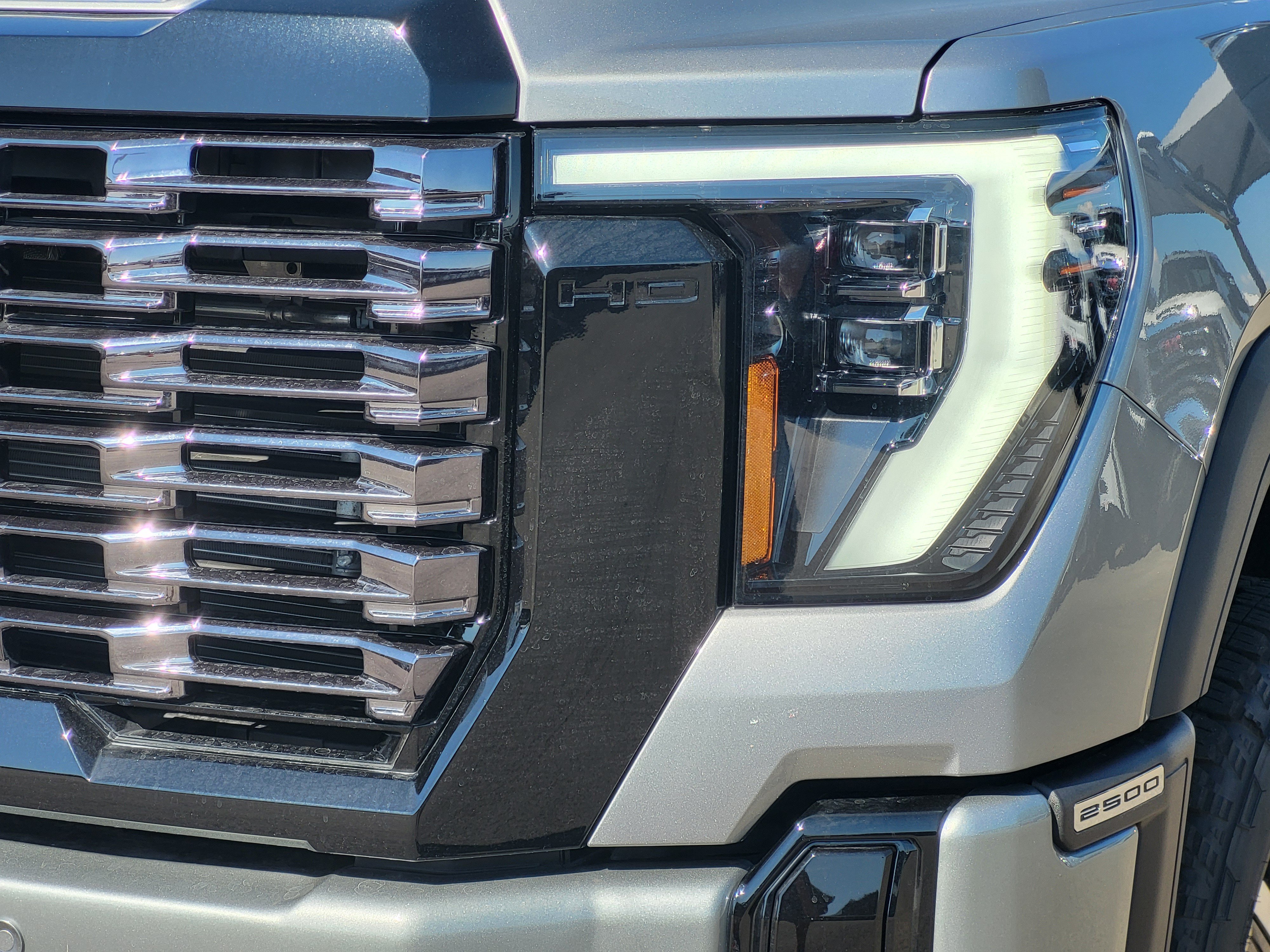 2026 GMC Sierra 2500HD Denali Ultimate - Photo 8