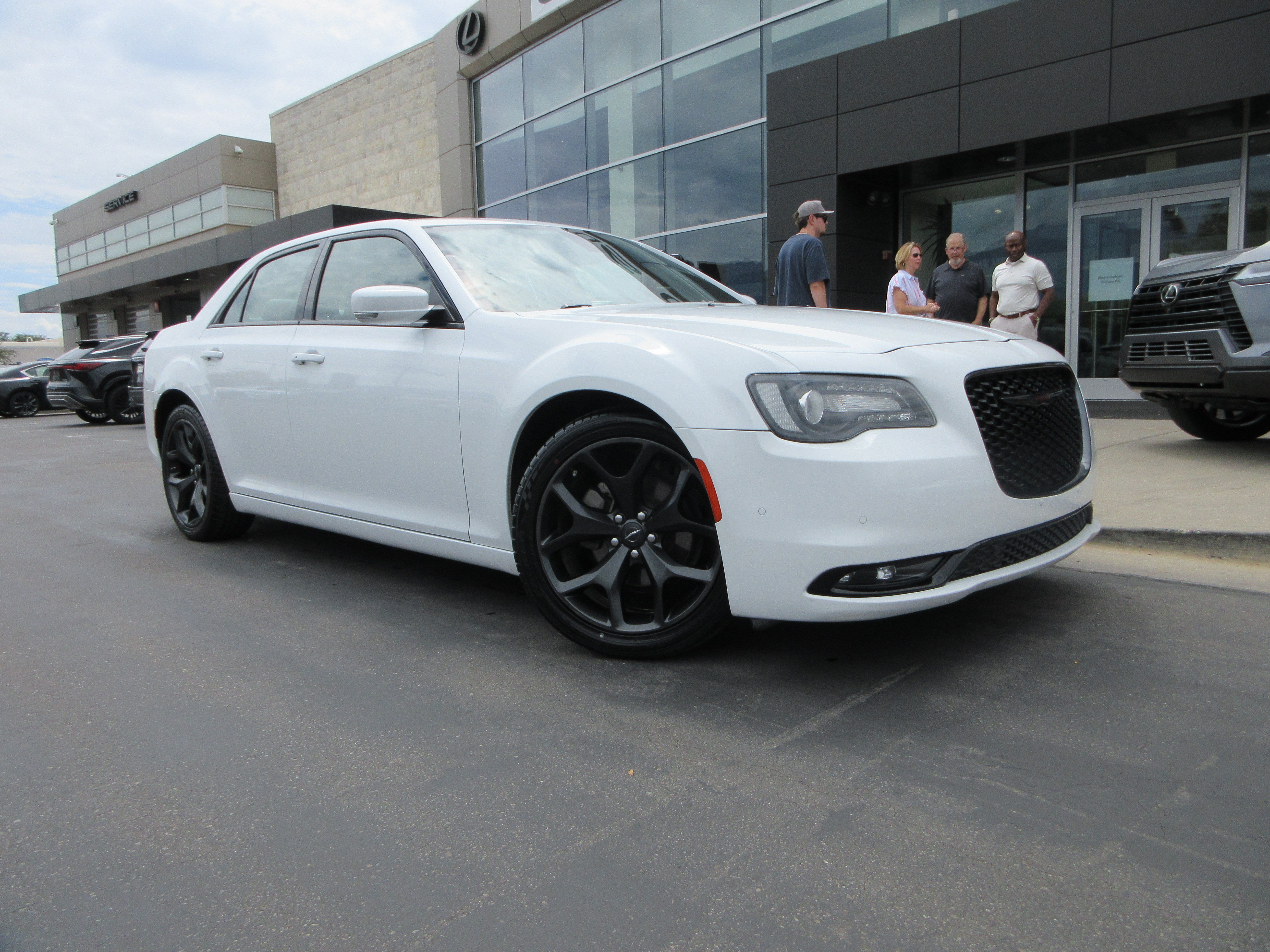 Used 2022 Bright White Clearcoat Chrysler S image 13