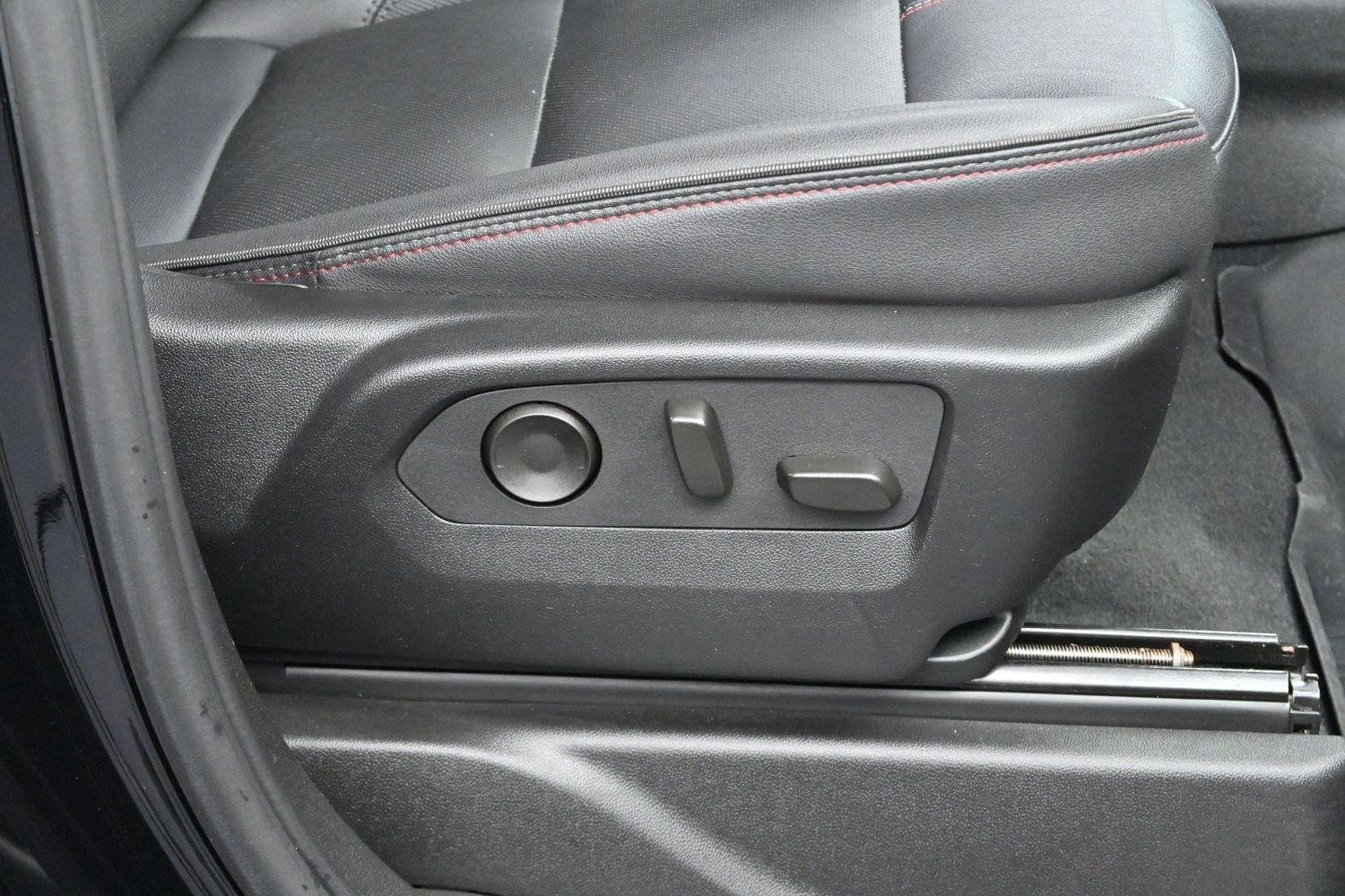 Used 2025 Black Chevrolet RST image 36
