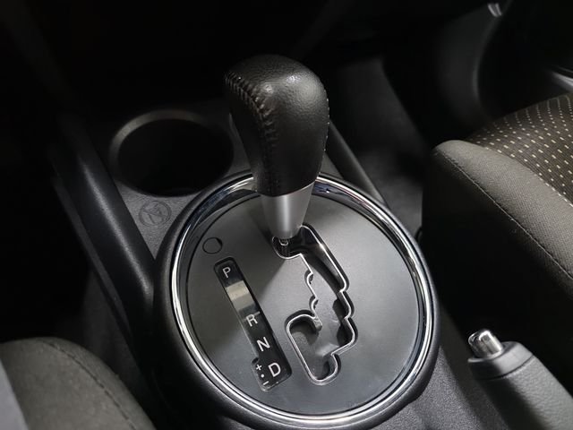 Used 2016 Black Mitsubishi ES image 21